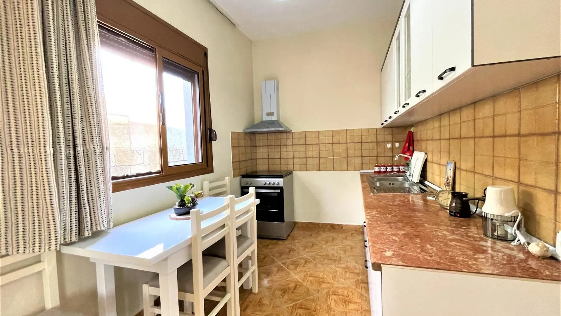 Villa Allegri Влёра 0*,